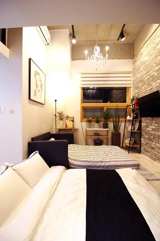 Hotel Cozy Duplex Hongdae Soul 0*,  Jižní Korea
